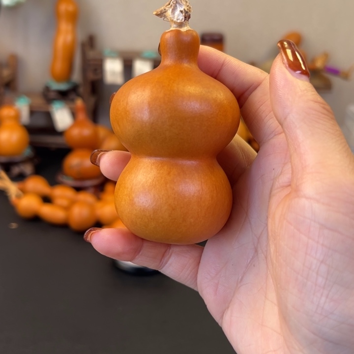 朱***猪咕噜咕噜咕噜咕噜