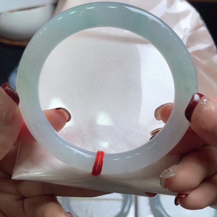 翡翠手镯未镶嵌翡翠手镯32号