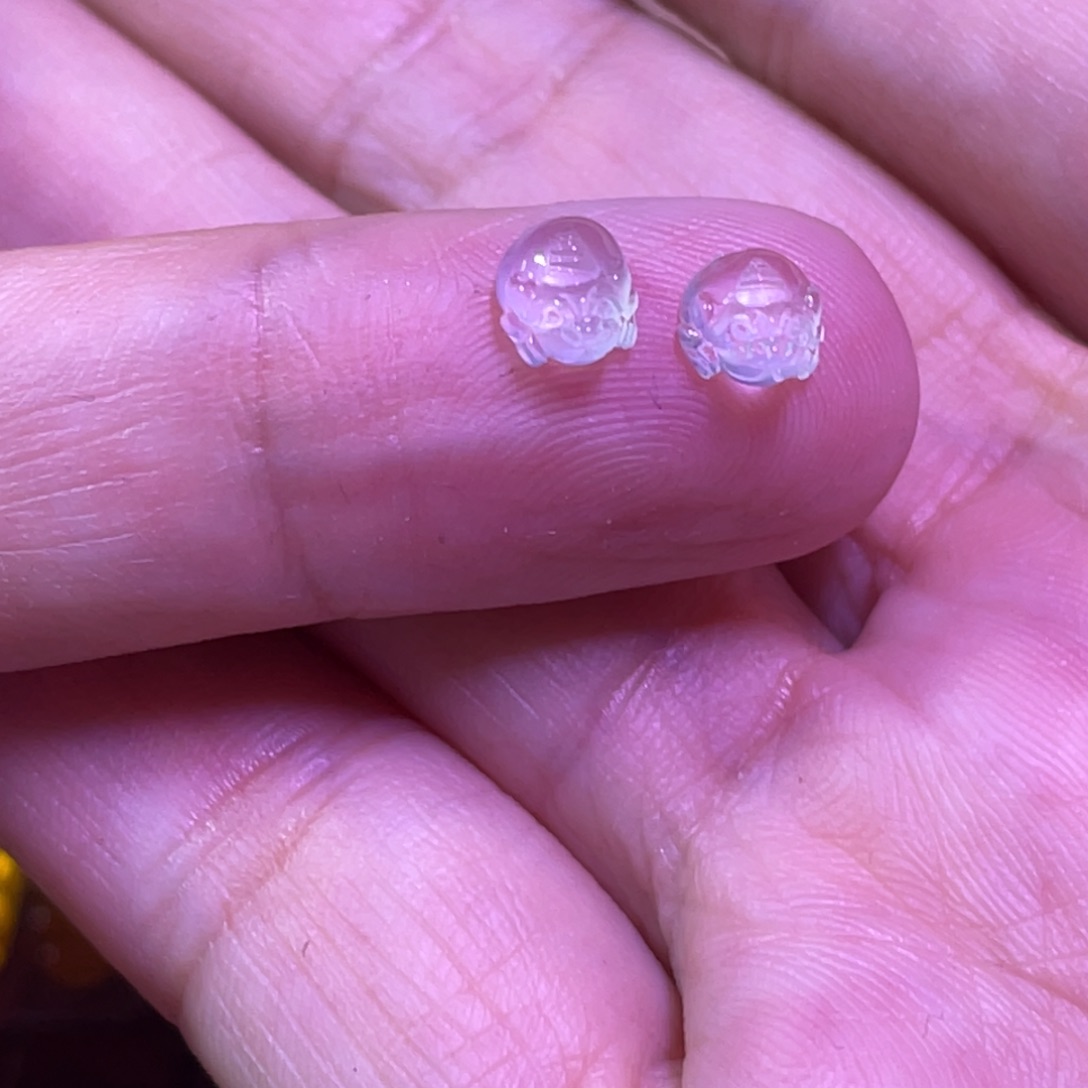 翡翠未镶嵌颈饰貔貅