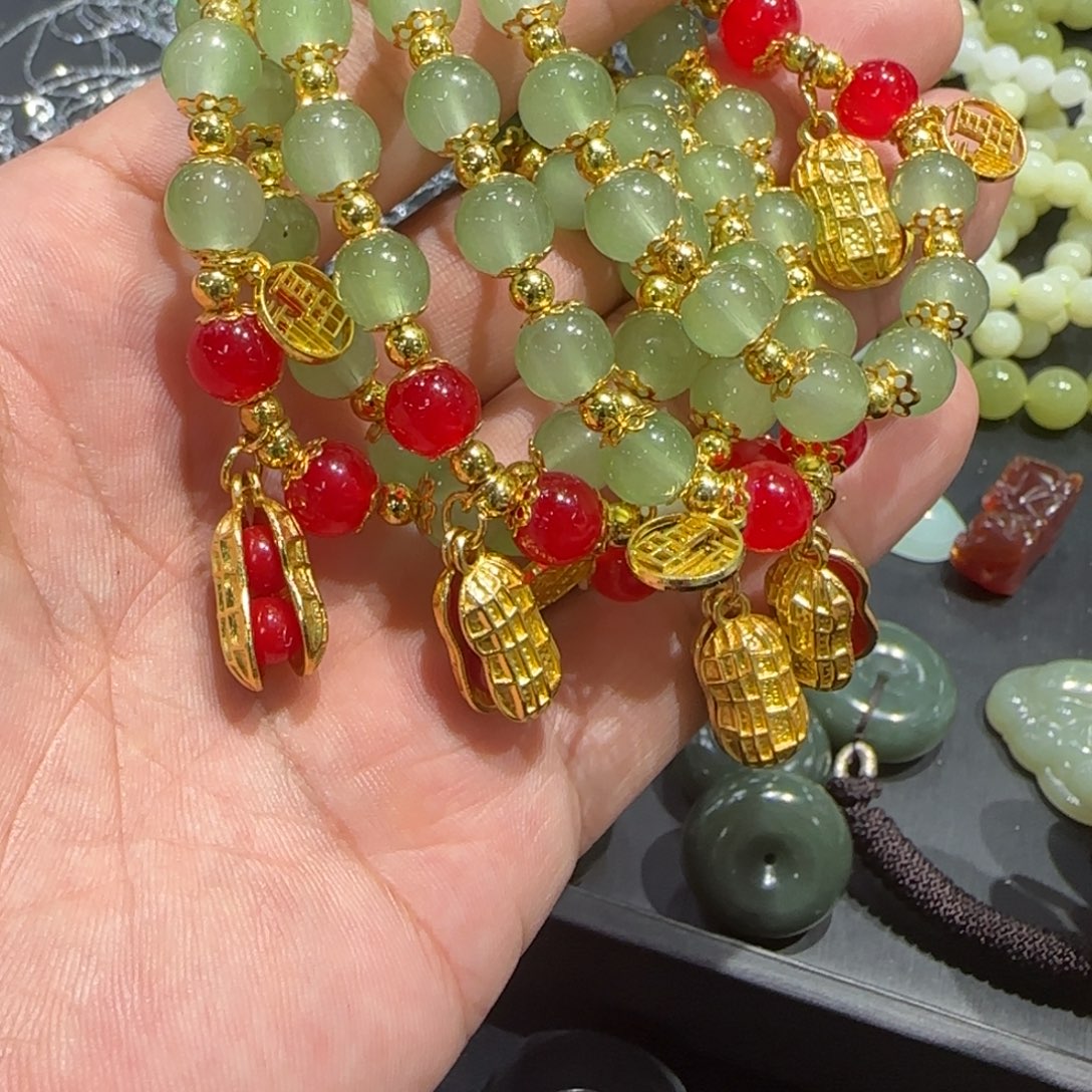 查罗石合金颈饰精美手链多样性发一