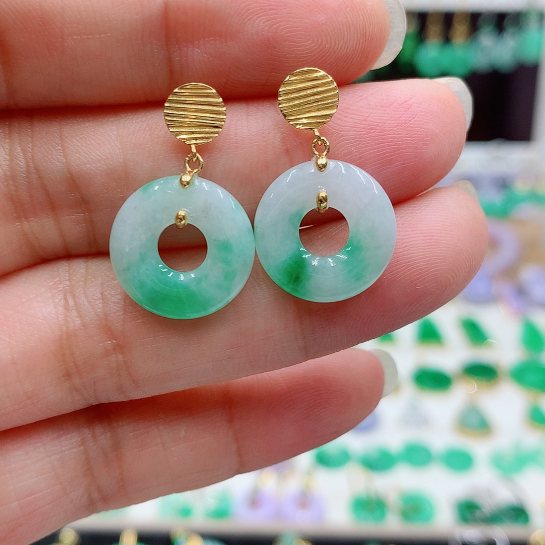 翡翠18K金镶嵌耳饰