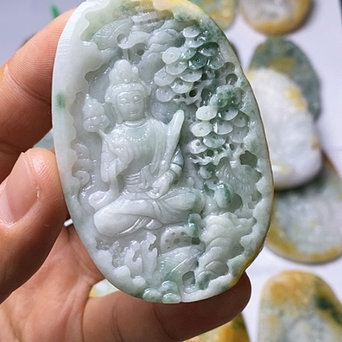 定制翡翠未镶嵌胖**锁翡翠