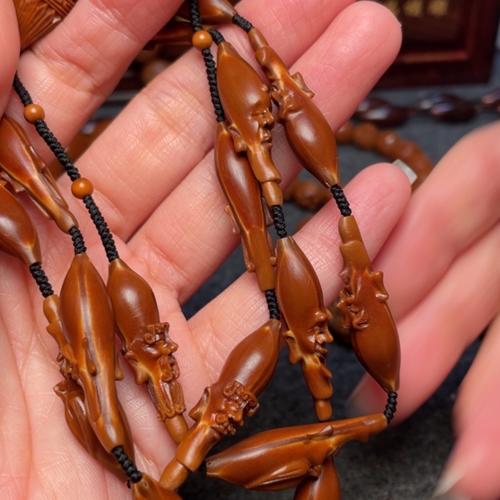 橄榄核吊坠你*。橄榄核