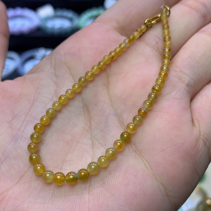 翡翠手链未镶嵌翡翠