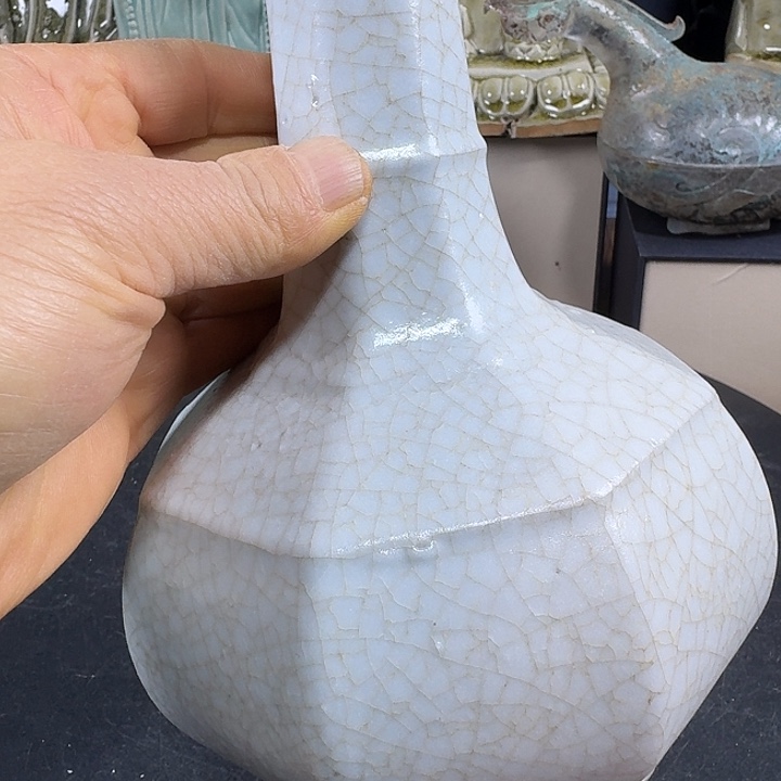 正***戒瓷片器型美观精致大方