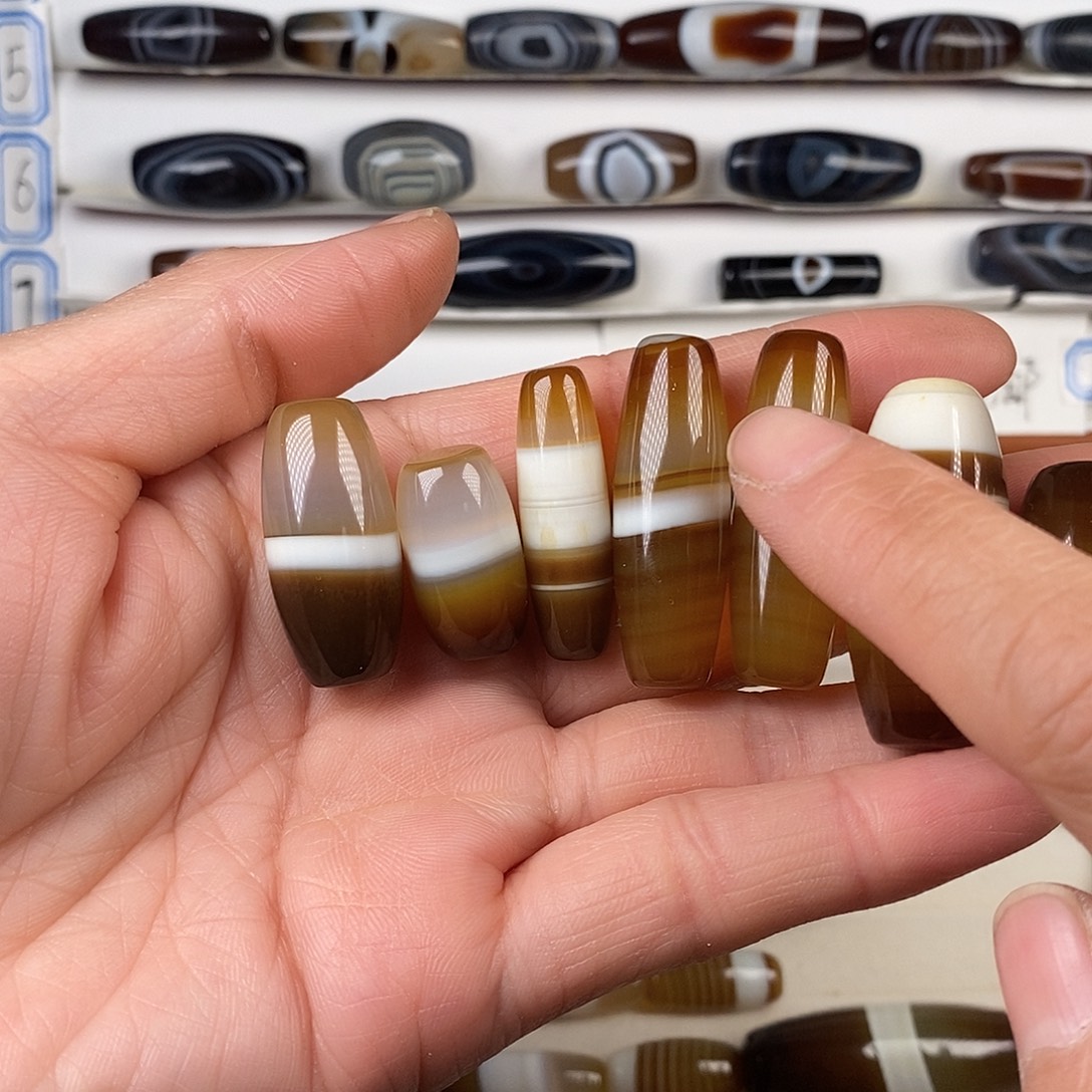 ·***鱼玛瑙/玉髓未镶嵌颈饰