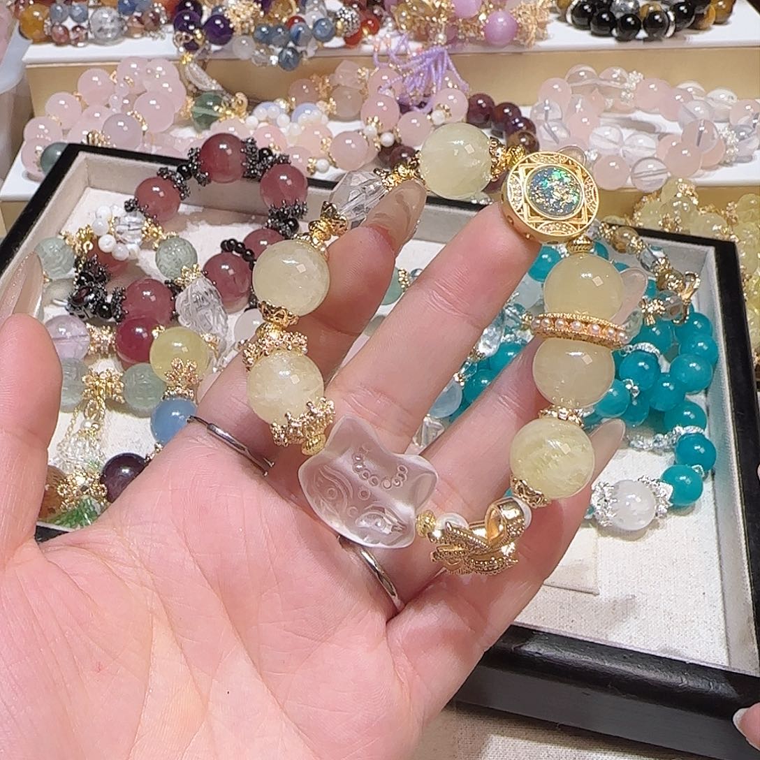 水晶手链未镶嵌吧