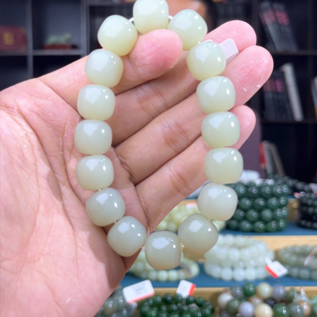 和田玉未镶嵌手串纯天然和田玉新疆且末山流水奶白蓝卡14