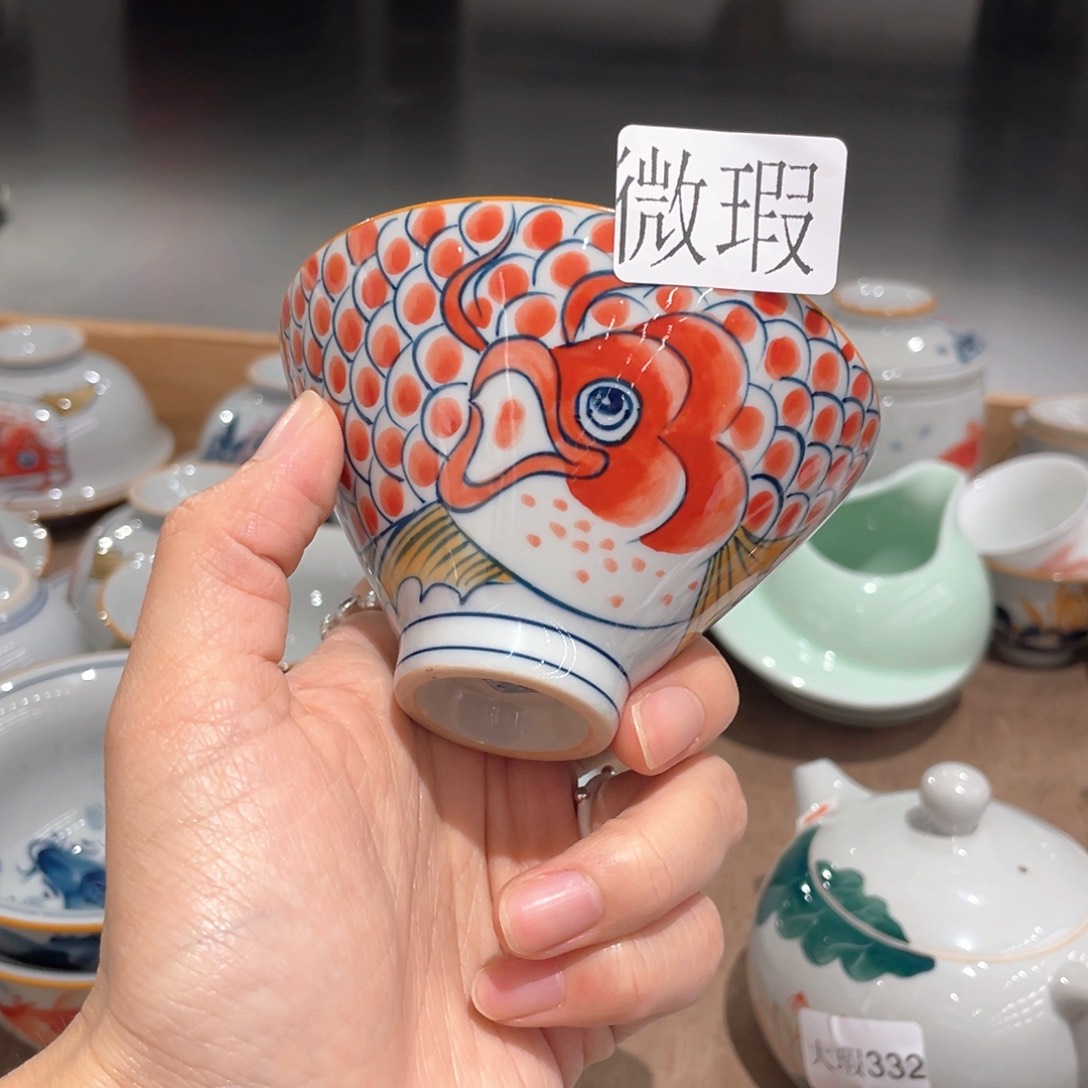 釉下彩纯手绘有瑕