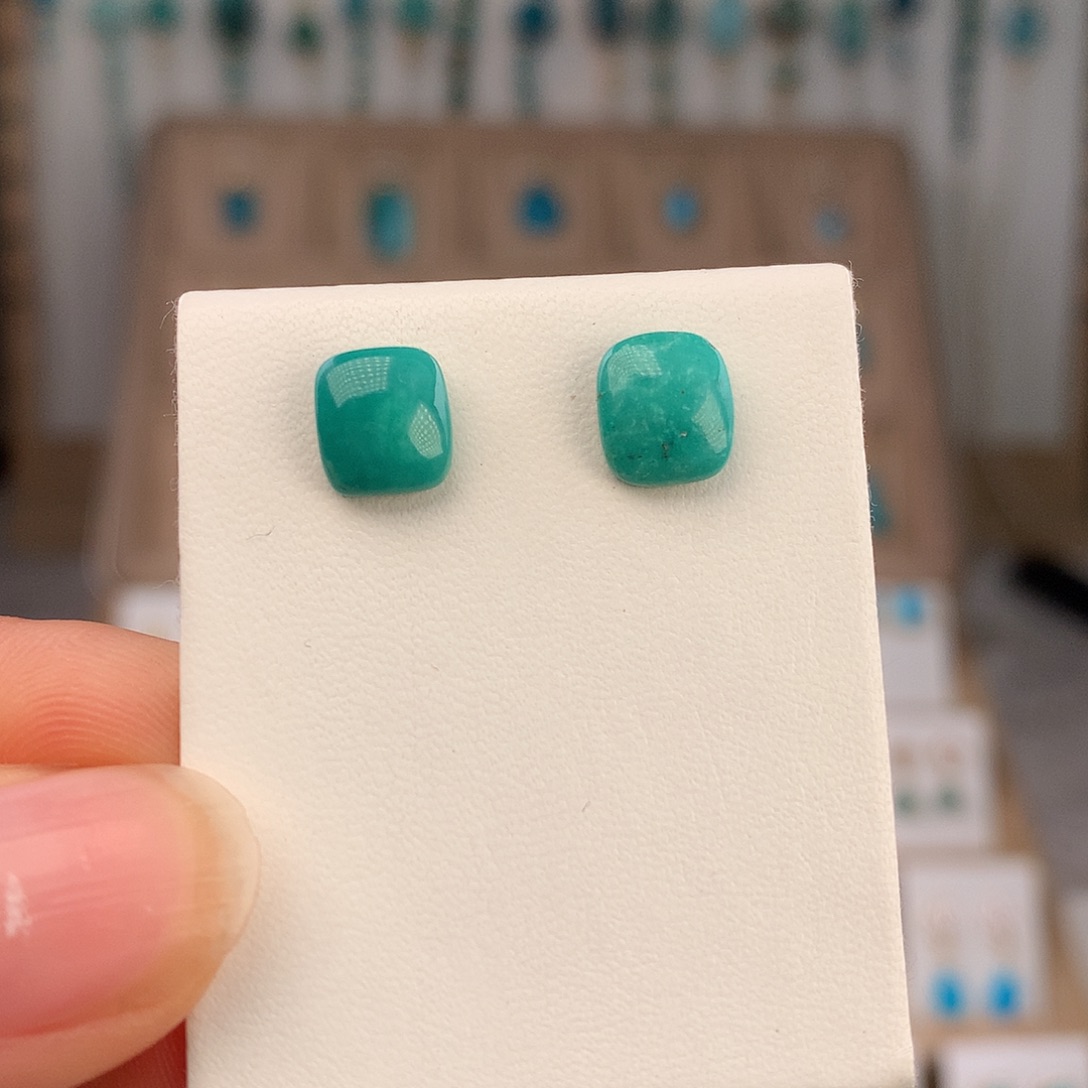 绿松石未镶嵌耳饰