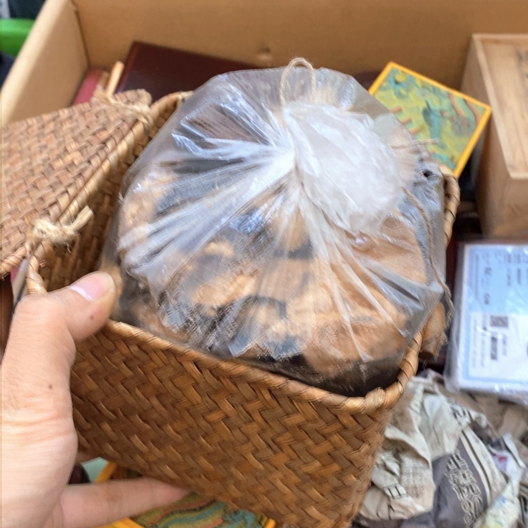 瓷片哈哈哈好吧哈哈哈哈