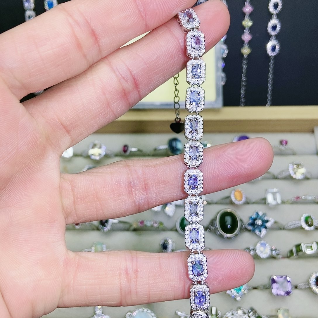 【闪购商品】未镶嵌手链坦桑石