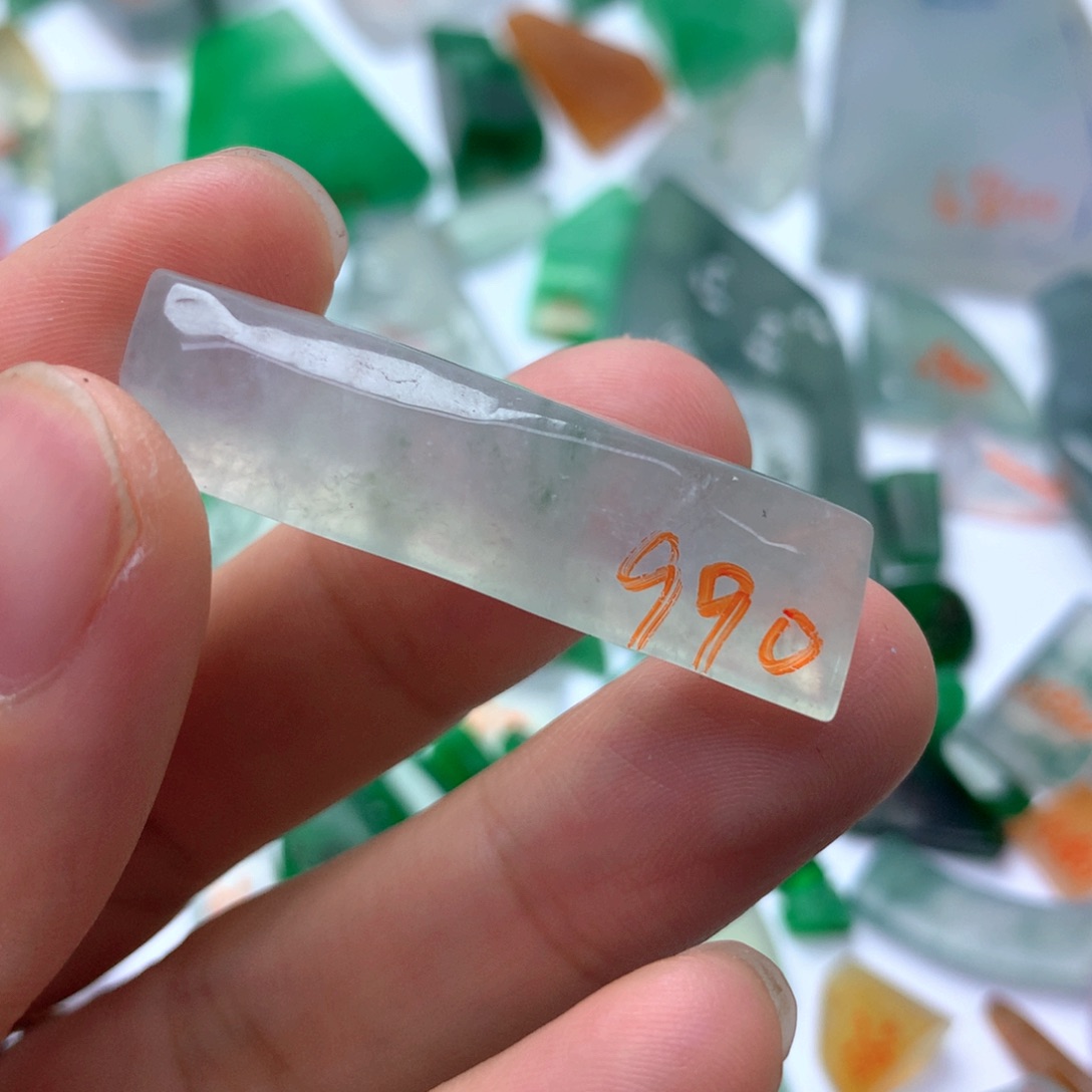 定制翡翠未镶嵌天然缅甸翡翠吊坠挂件