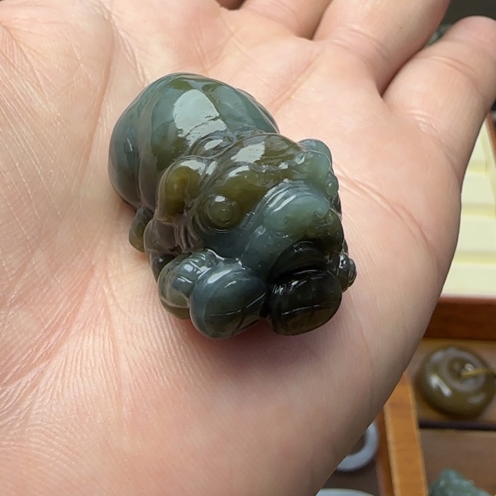 和田玉（糖玉）颈饰未镶嵌