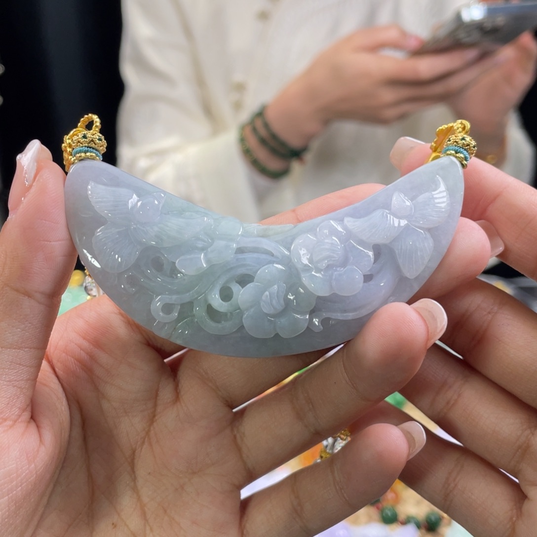 翡翠颈饰未镶嵌代编织