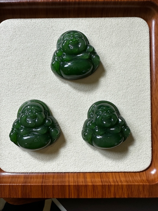 和田玉菠菜绿30mm佛公吊坠（多样性发货发其一）