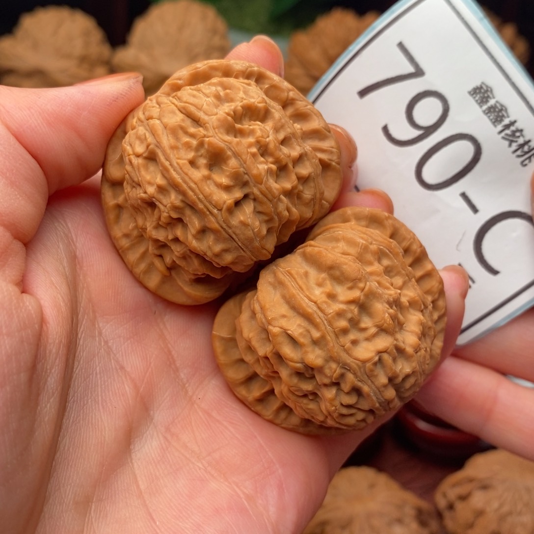 文玩核桃把件白狮41