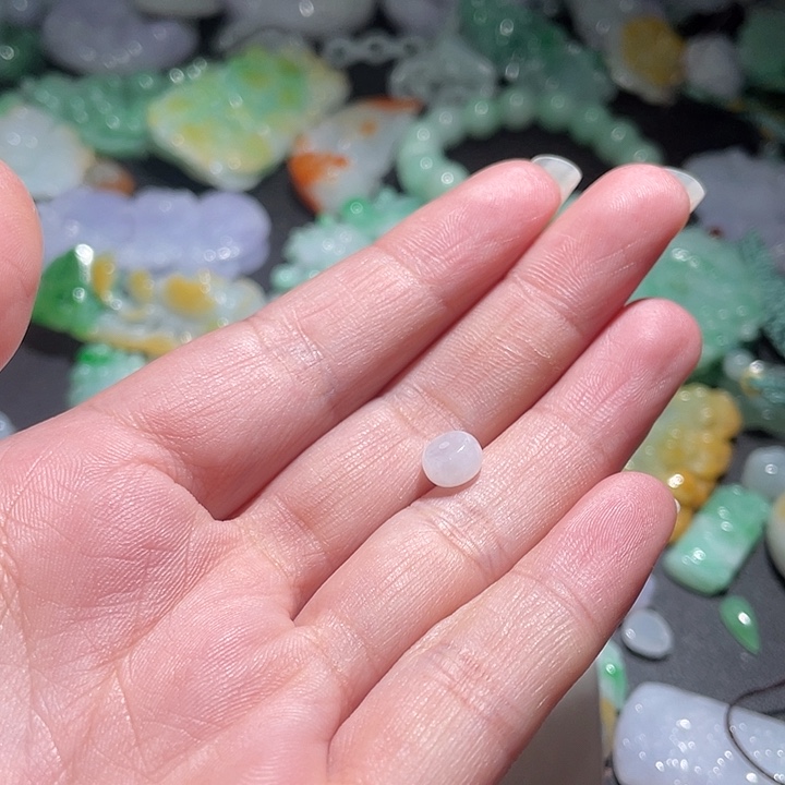 颈饰未镶嵌翡翠小****呀天