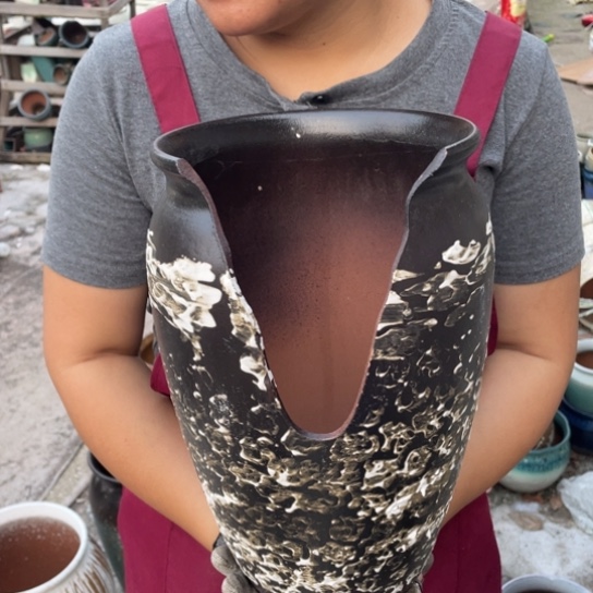 紫砂花盆口20高31瑕疵瑕疵