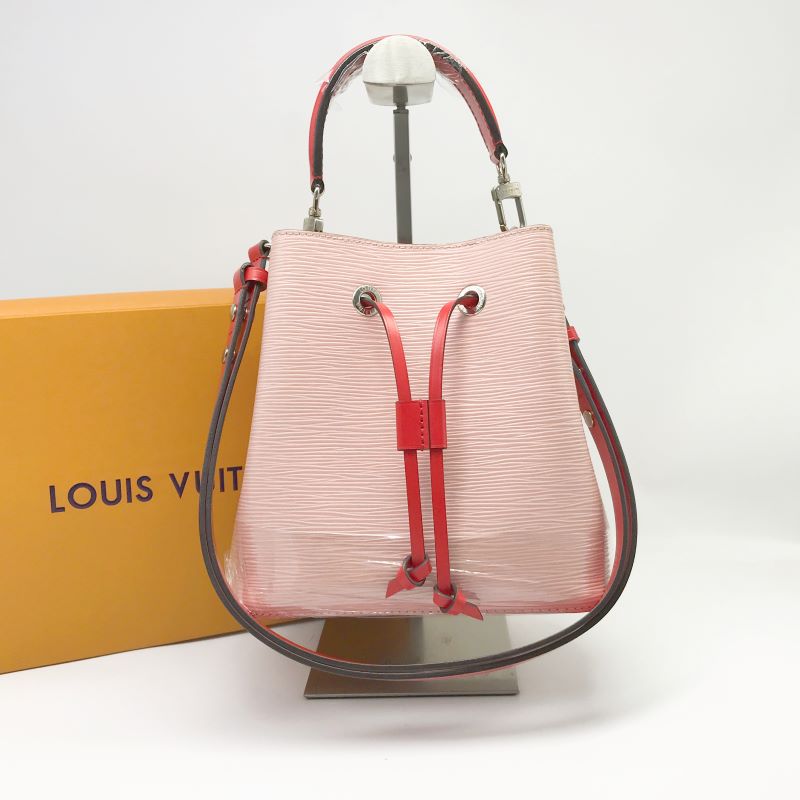 95新 LouisVuitton/路易威登 洋诚二手 LV粉色水波纹水桶包