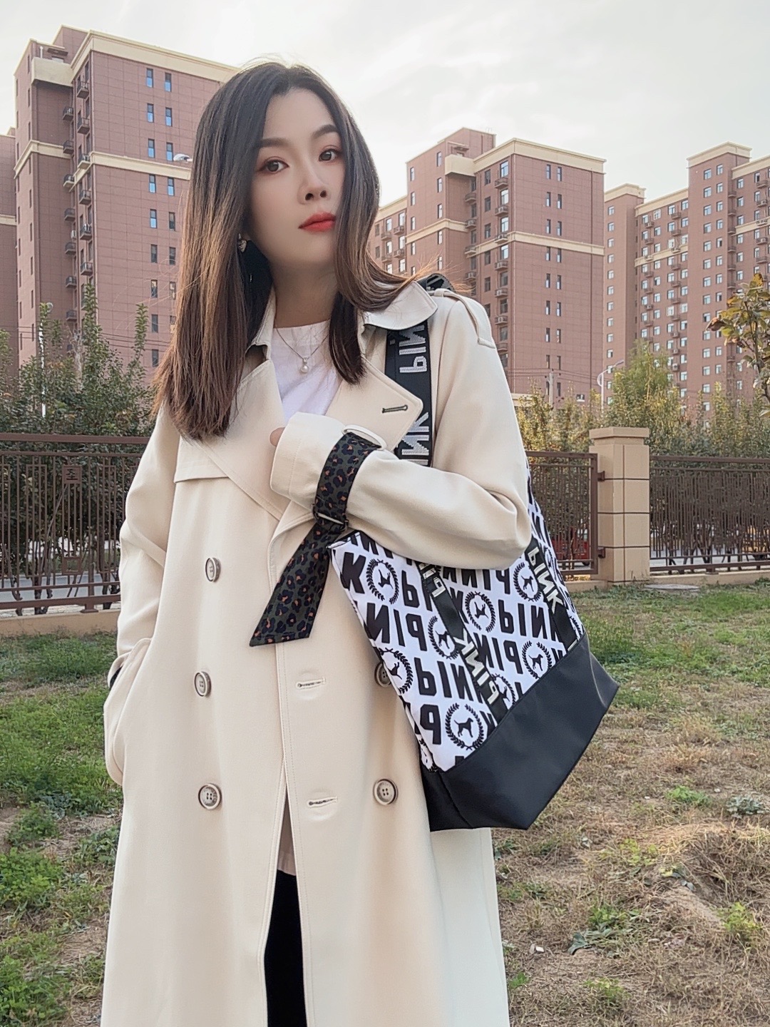 【崔崔单肩手提斜挎手机包-C051-C100】