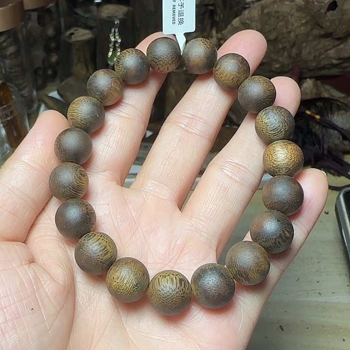 道***然海南乌身圆叶1.1圆珠12.9克