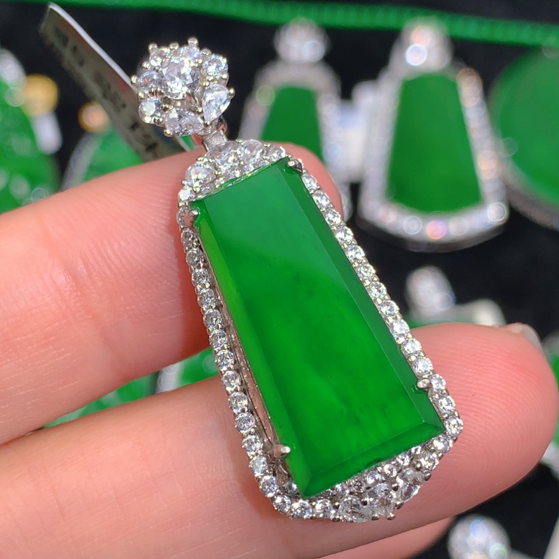 翡翠吊坠(不含链)银S925镶嵌