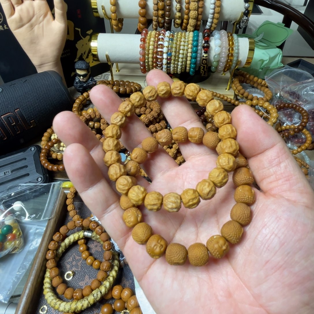 廊***号吊坠龙脊菩提猴头