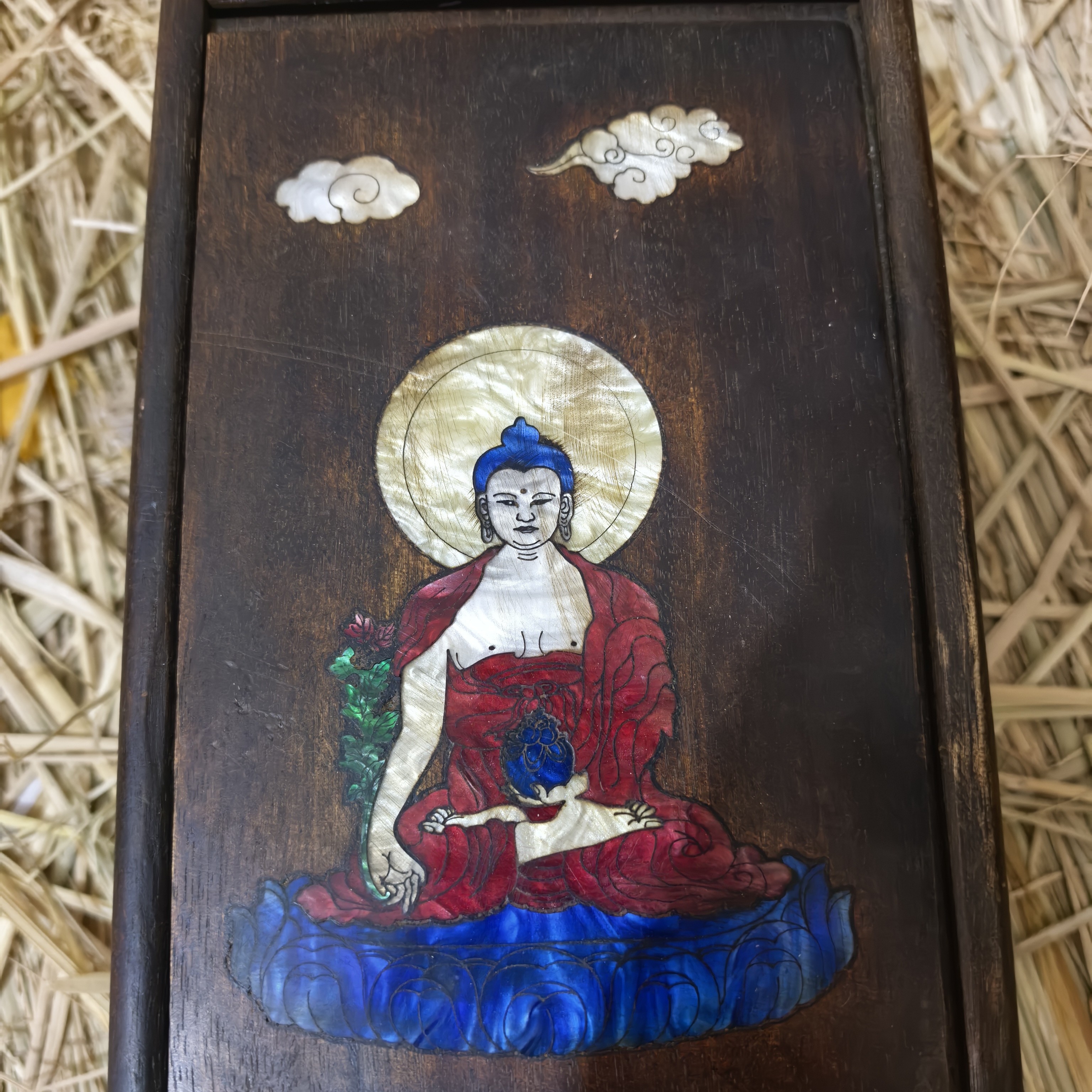 家居饰品摆件        家居饰品摆件       现代工艺品摆件000