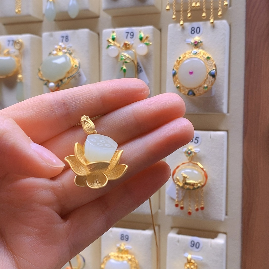 和田玉颈饰银S925镶嵌