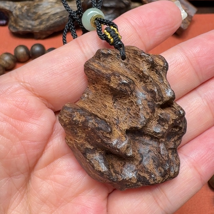 大叶紫檀（黑酸枝木类）