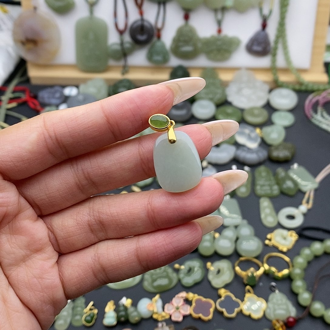 和田玉吊坠(不含链)银S925镶嵌