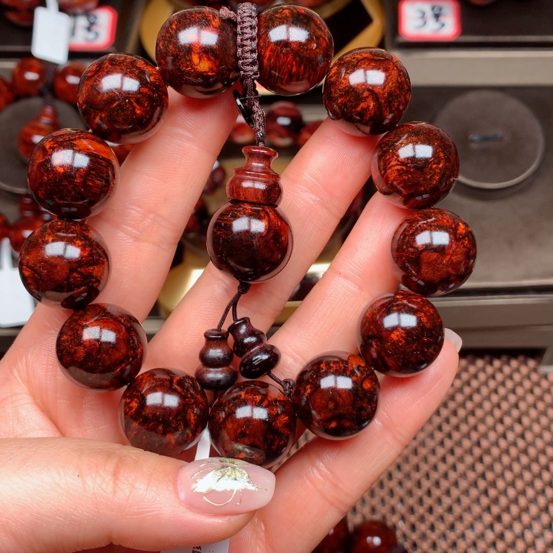 黄花梨/降香黄檀我****劫菲9f