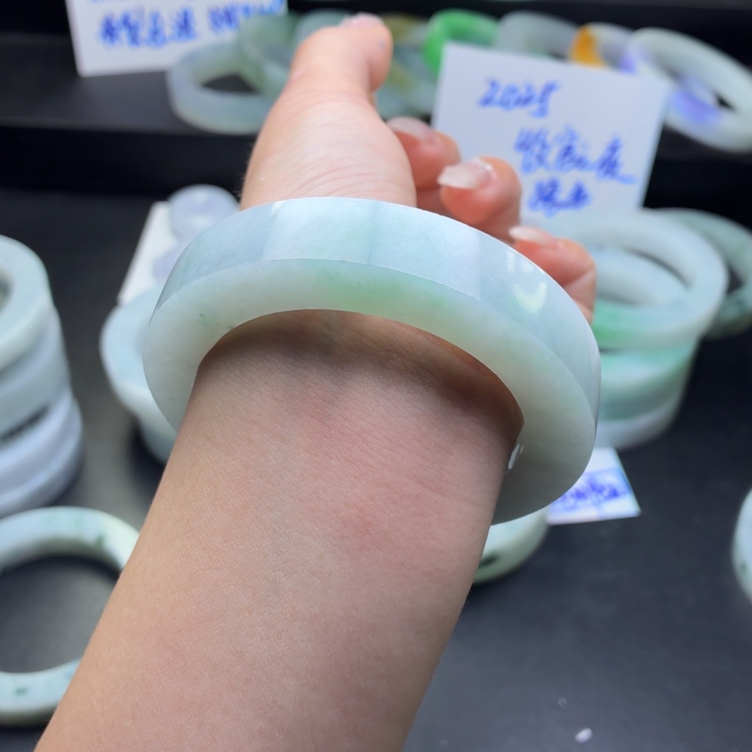 哈***哈定制翡翠未镶嵌翡翠