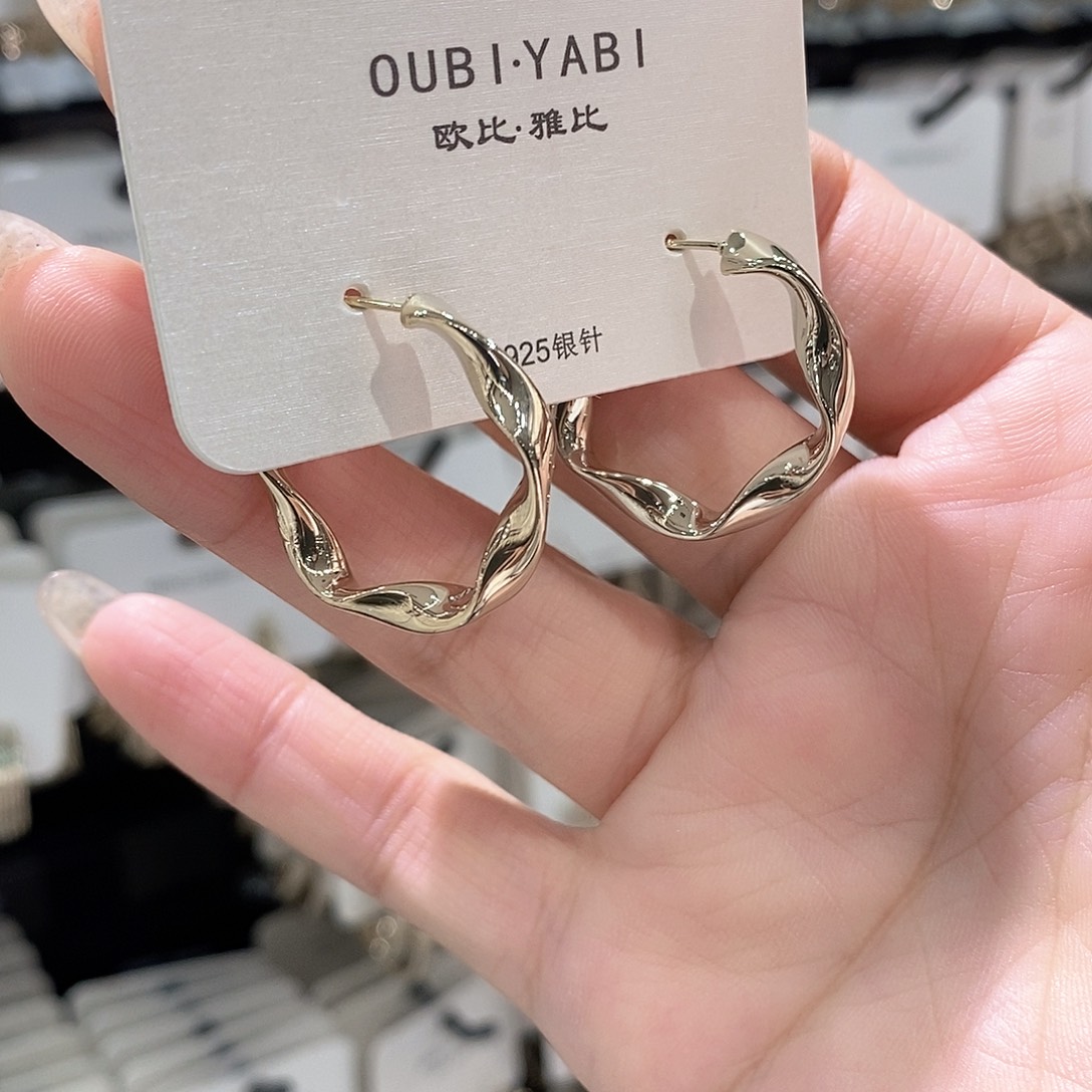 铜合金925银枪色旋转圈