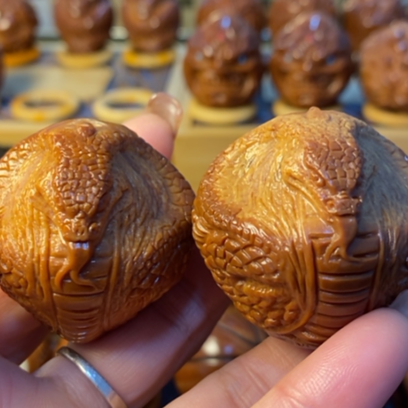 【闪购商品】橄榄核手串/手链冲*者精品核雕