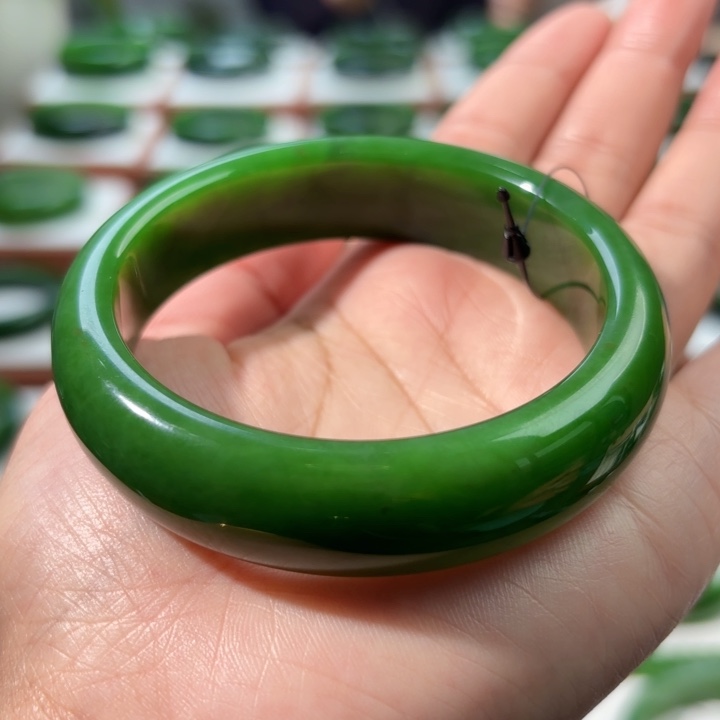 未镶嵌手镯和田玉5758