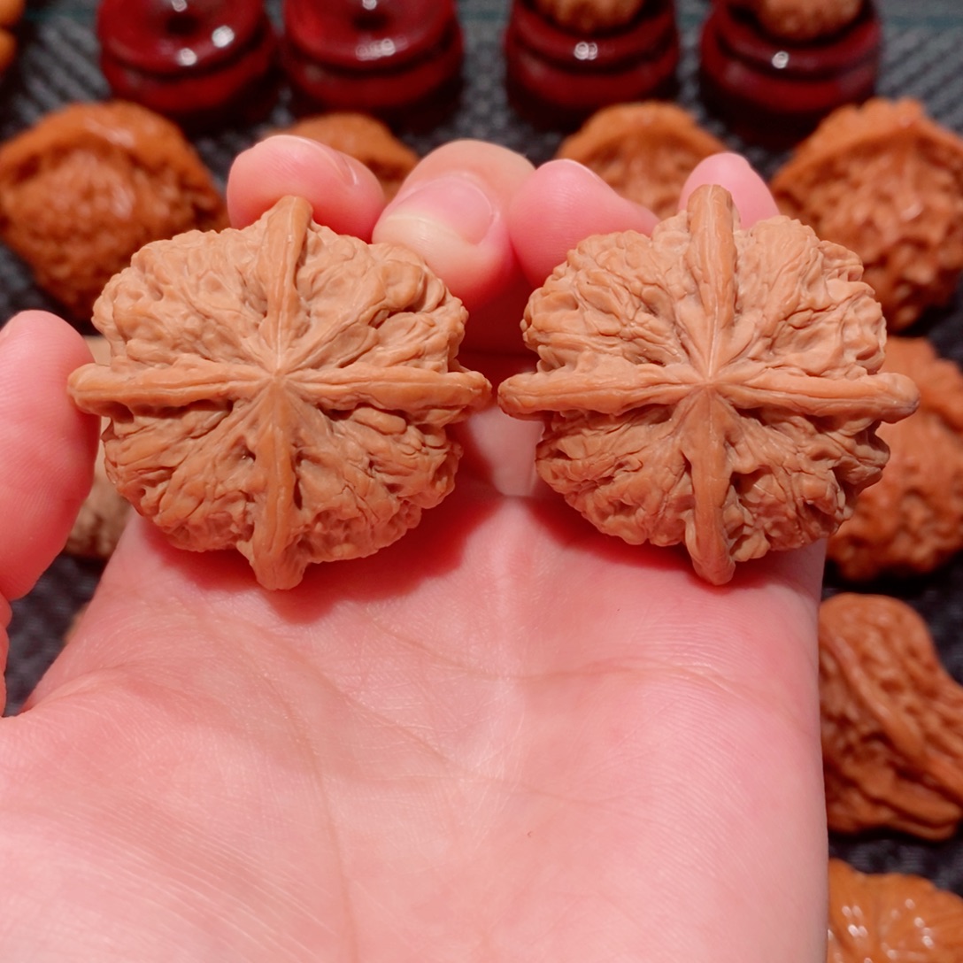 把件文玩核桃纯天然四棱全品