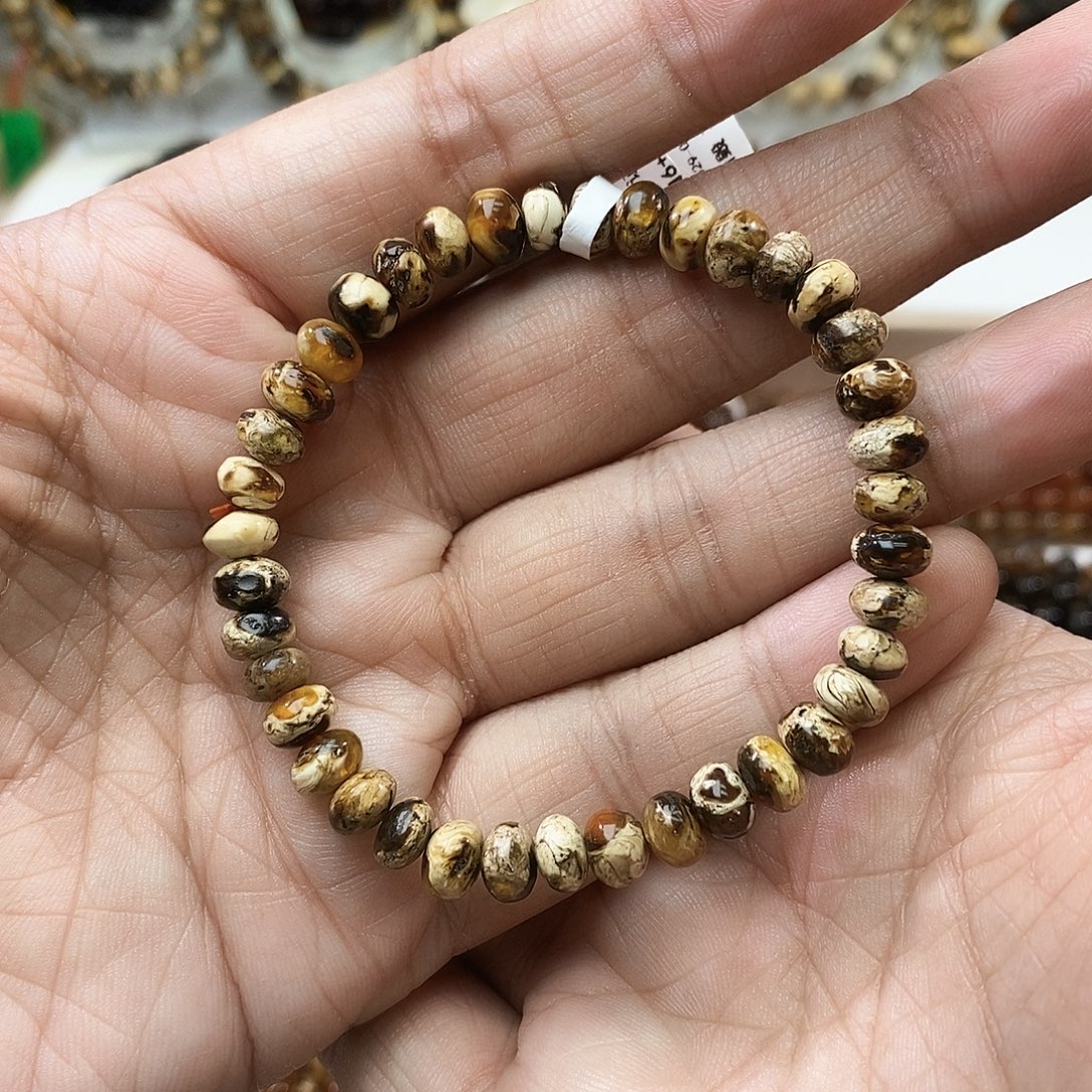 琥珀未镶嵌手链6干
