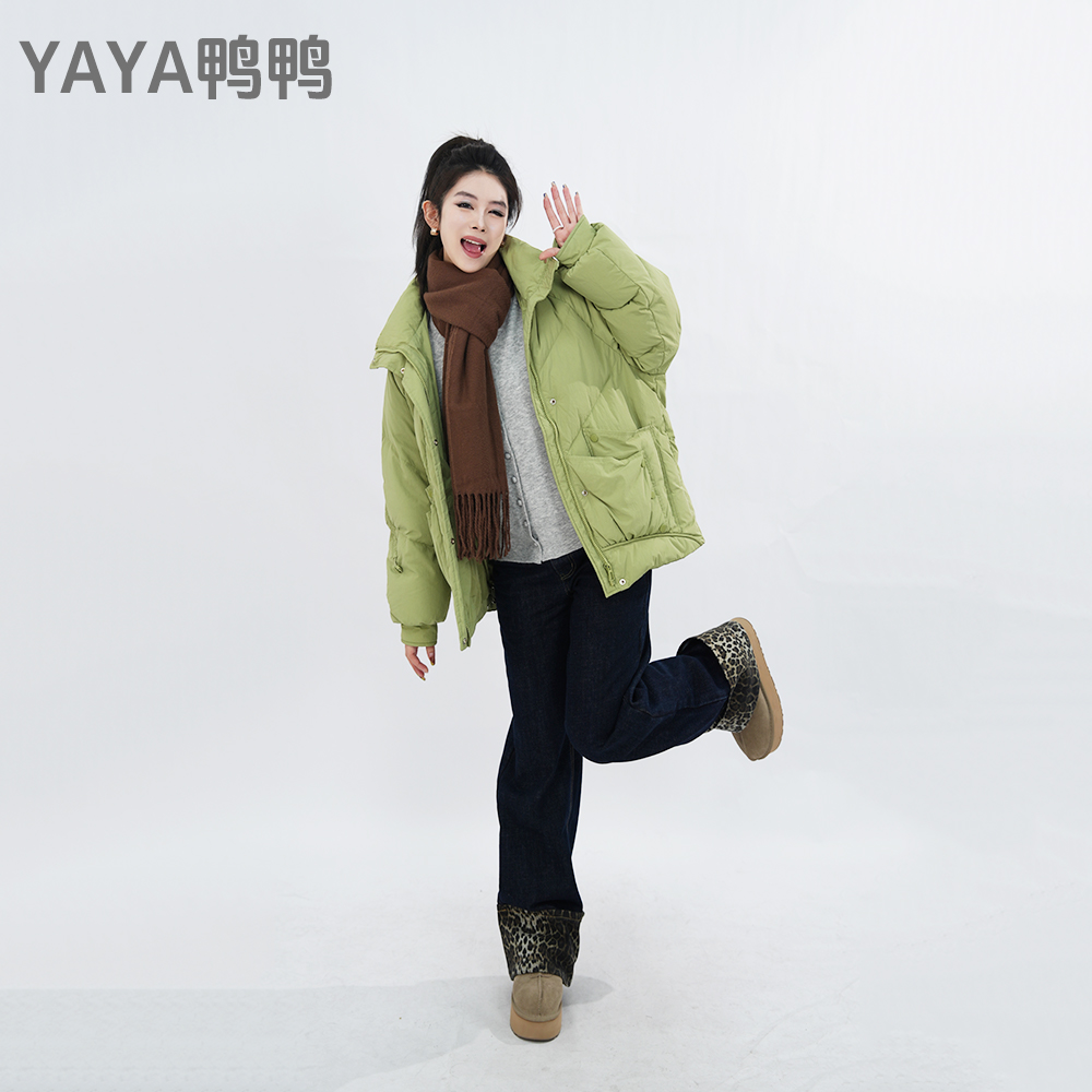 YAYA/鸭鸭羽绒服女短款新款冬季保暖时尚宽松百搭YE3B600682H
