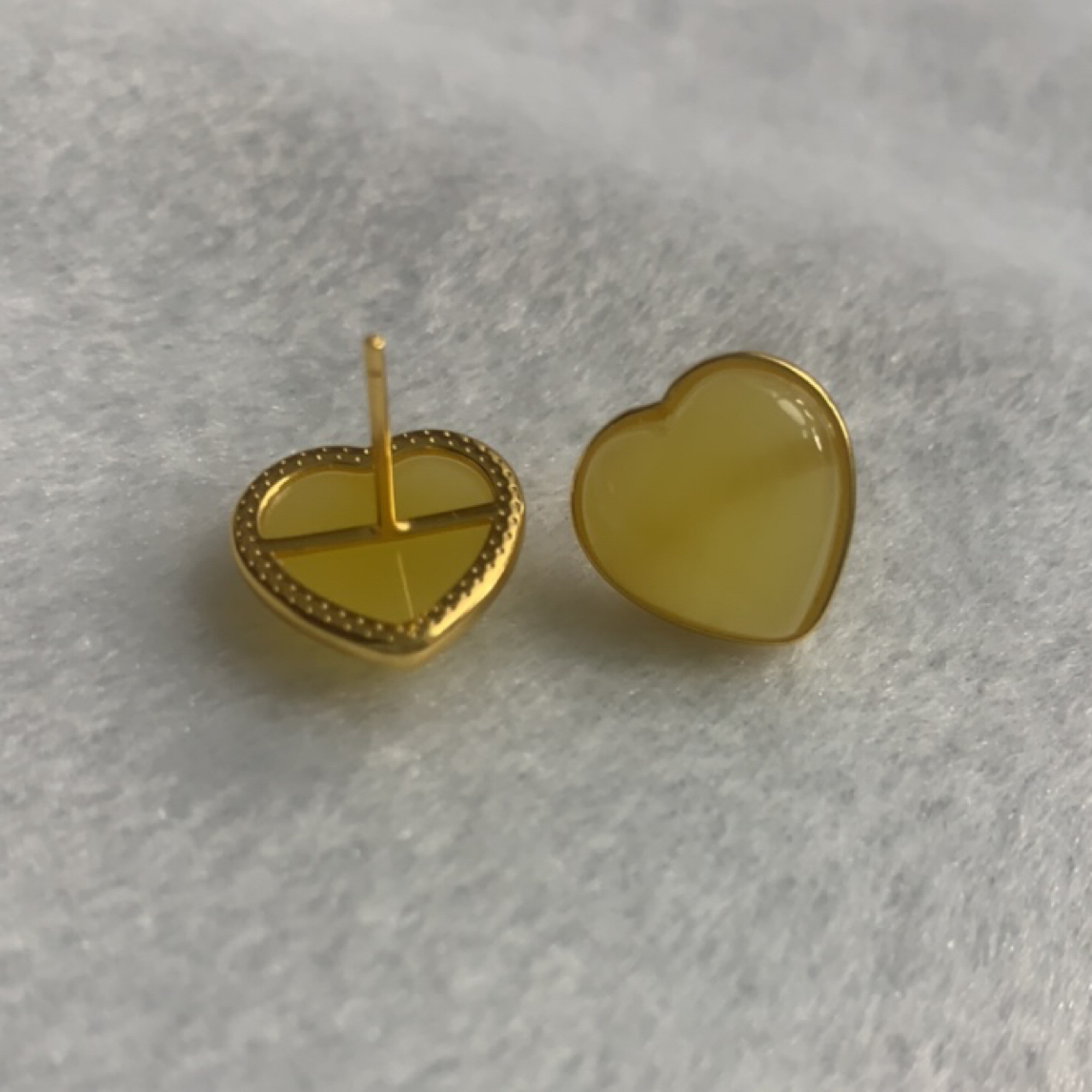 蜜蜡爱心S925银镀金镶嵌耳钉简约气质银耳饰