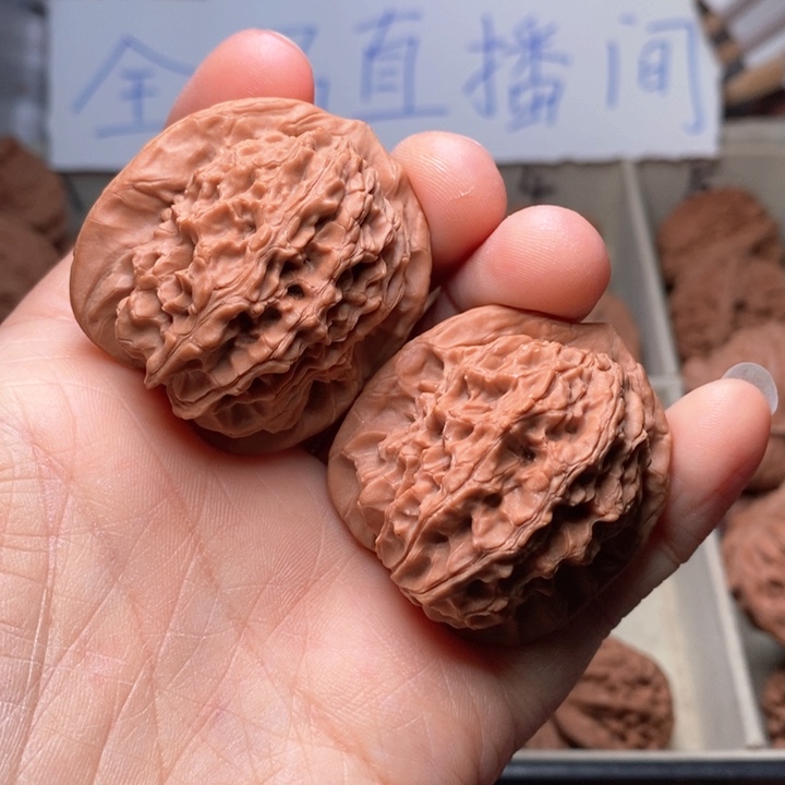 文玩核桃吊坠熊****圈马老四