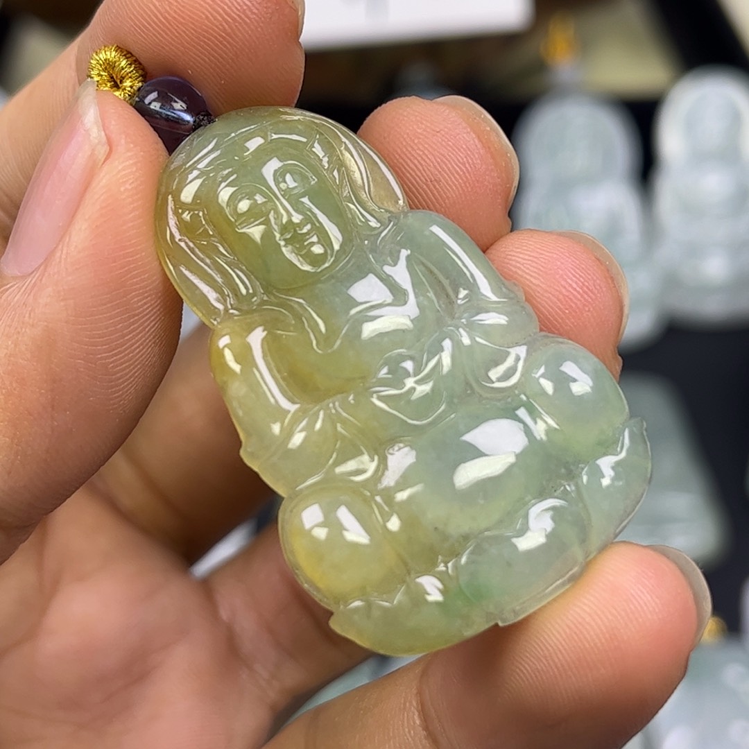 翡翠未镶嵌颈饰缅甸天然翡翠