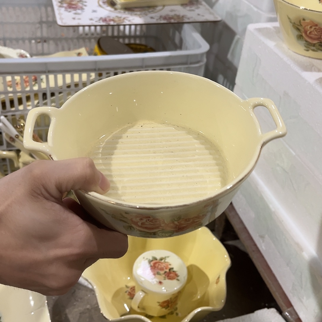 星博陶瓷有限公司