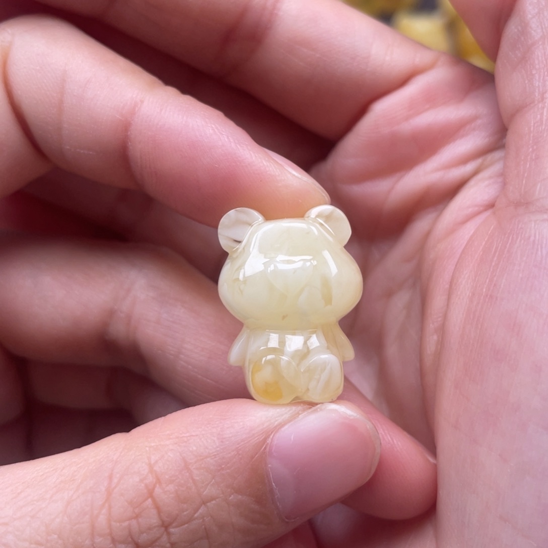 未镶嵌琥珀裸石蜜蜡