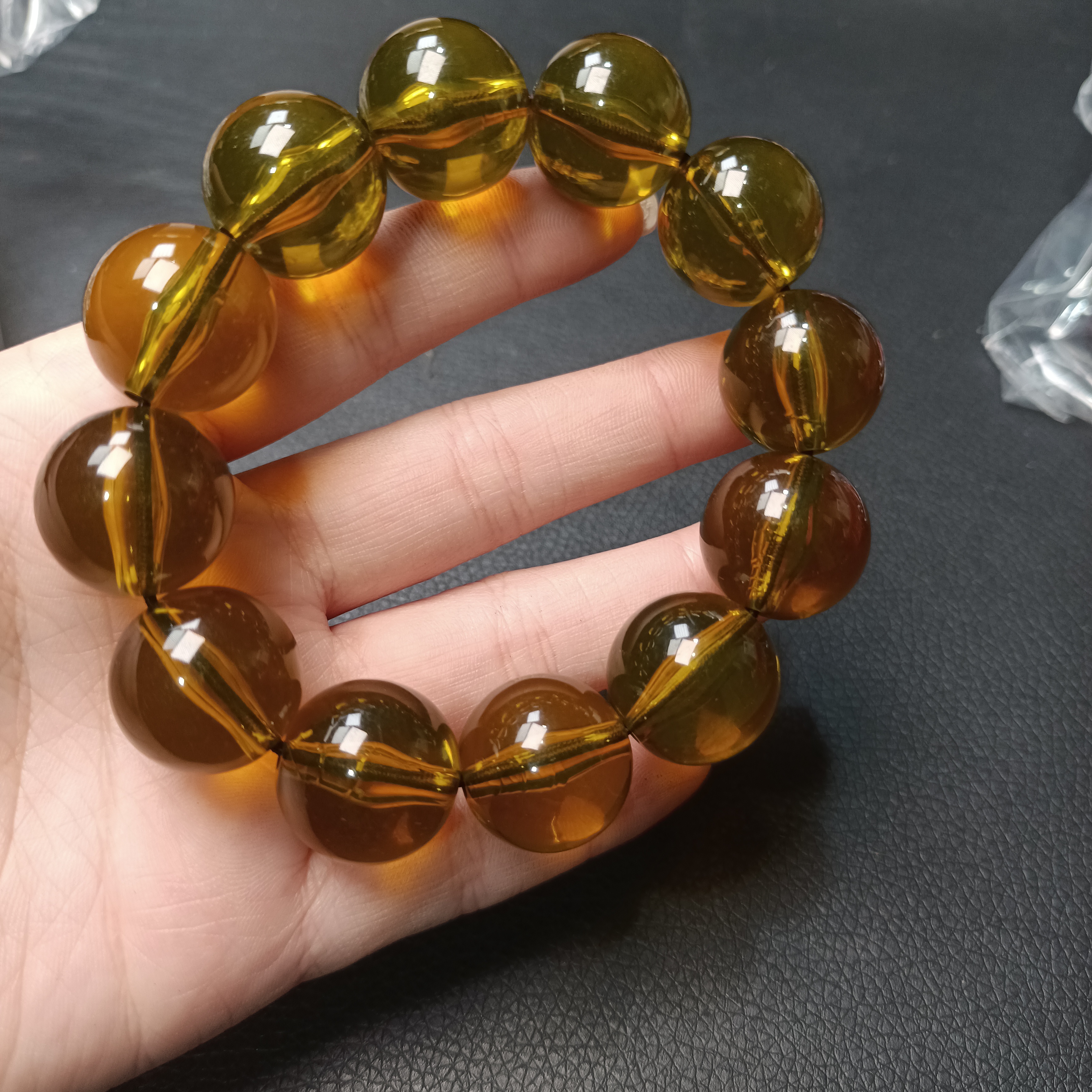 B  494 卡20 蓝珀手串