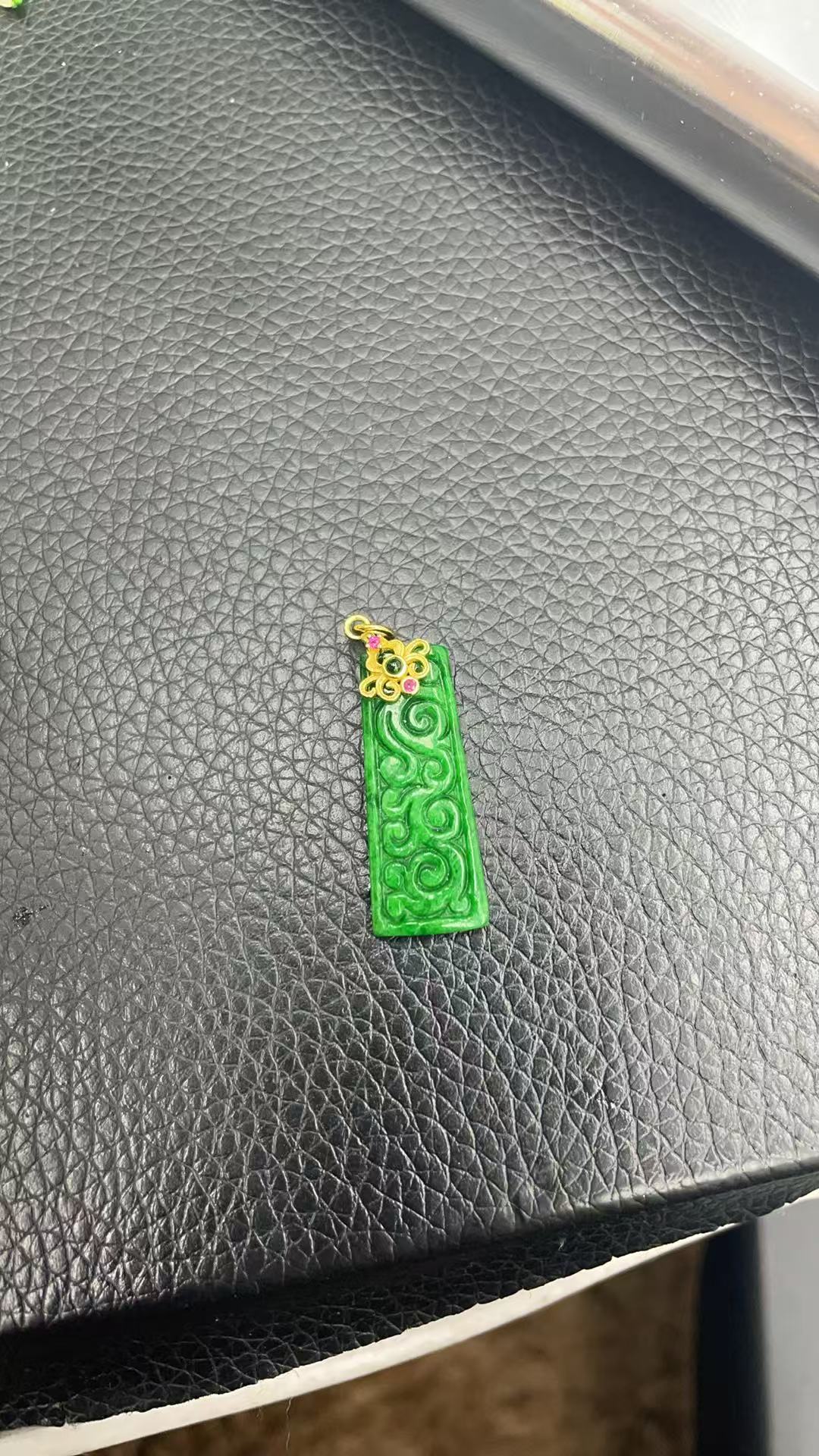 翡翠花青吊坠满色