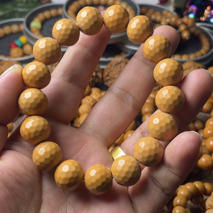 猴头核桃手串全品龙岩钻石面