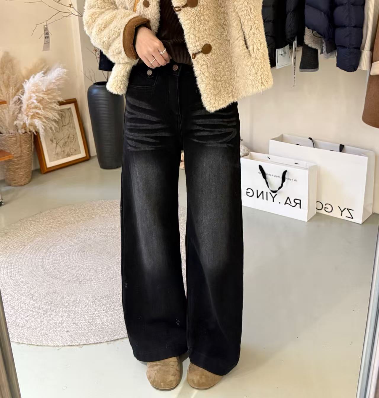 【新时尚】黑色复合加绒高腰高街风常规款高弹微A阔腿裤K2133