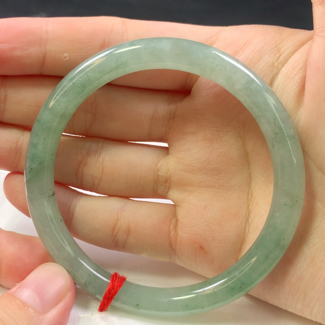 翡翠未镶嵌手镯0456号